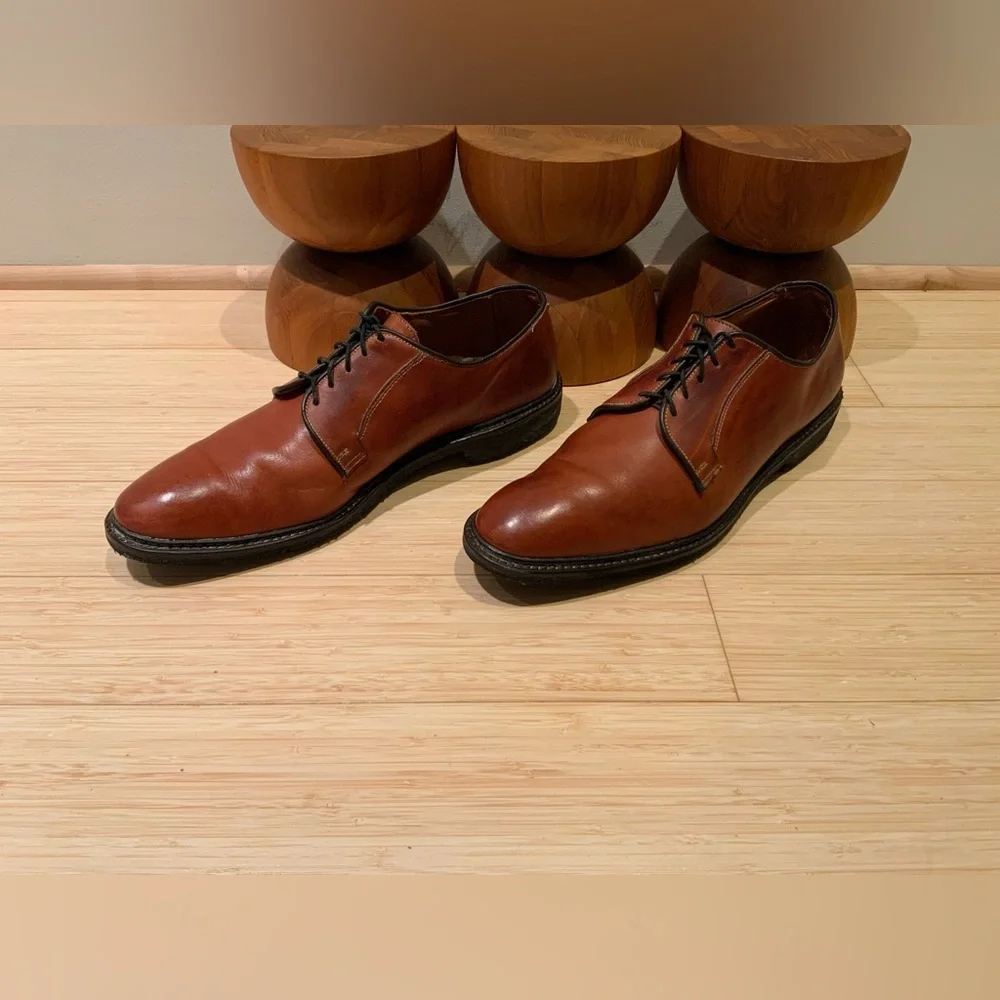 Allen Edmonds - Picture 3 of 6